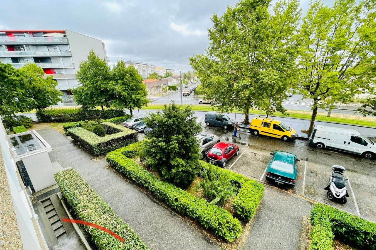 Luminous Apartment With Parking Near The City Center 瑟农 外观 照片