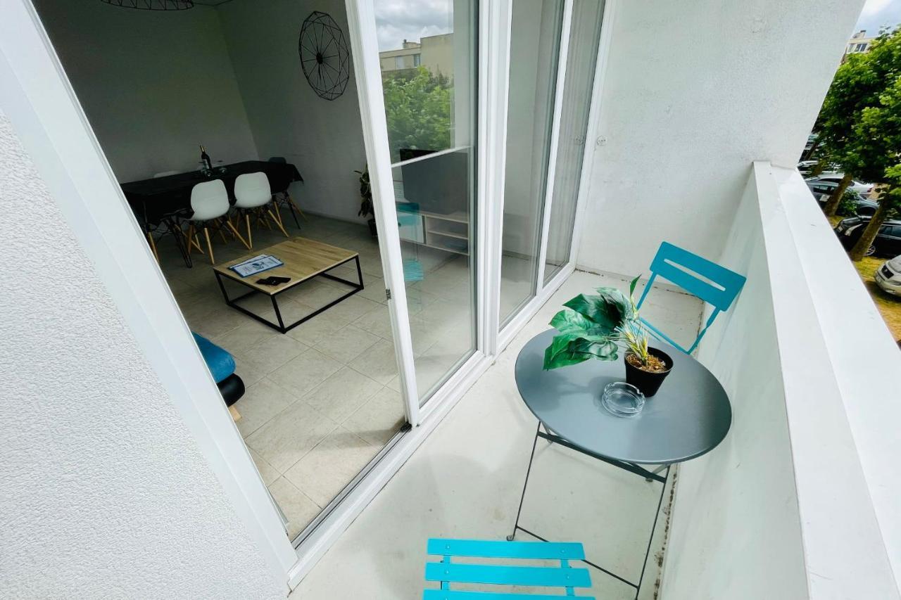 Luminous Apartment With Parking Near The City Center 瑟农 外观 照片